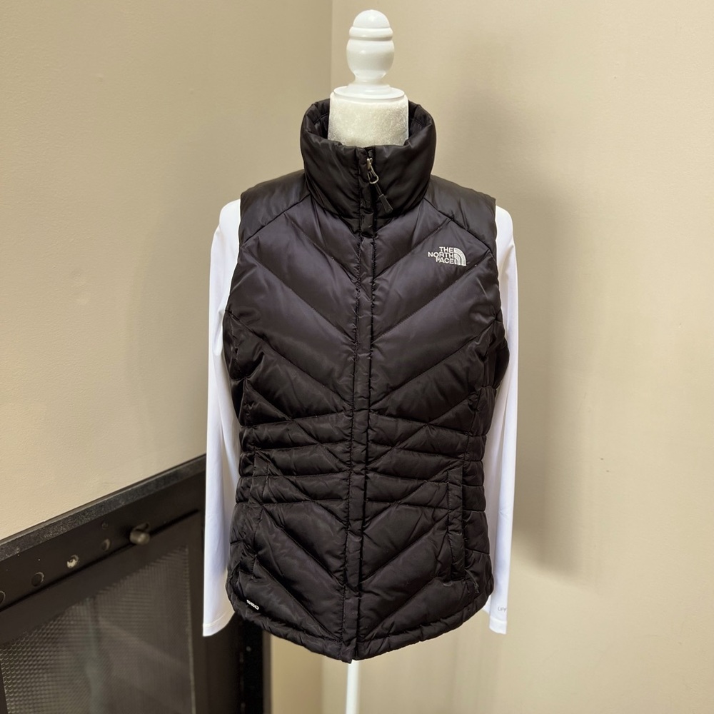 NORTH FACE DOWN VEST
